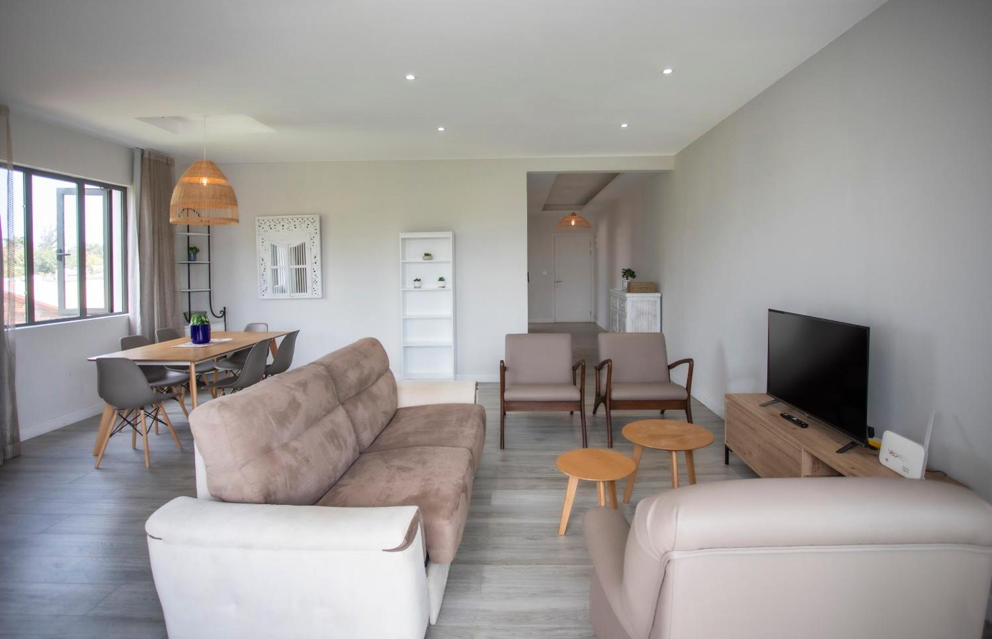 Mayfair Condo In Pereybere Pereybere Beach Extérieur photo